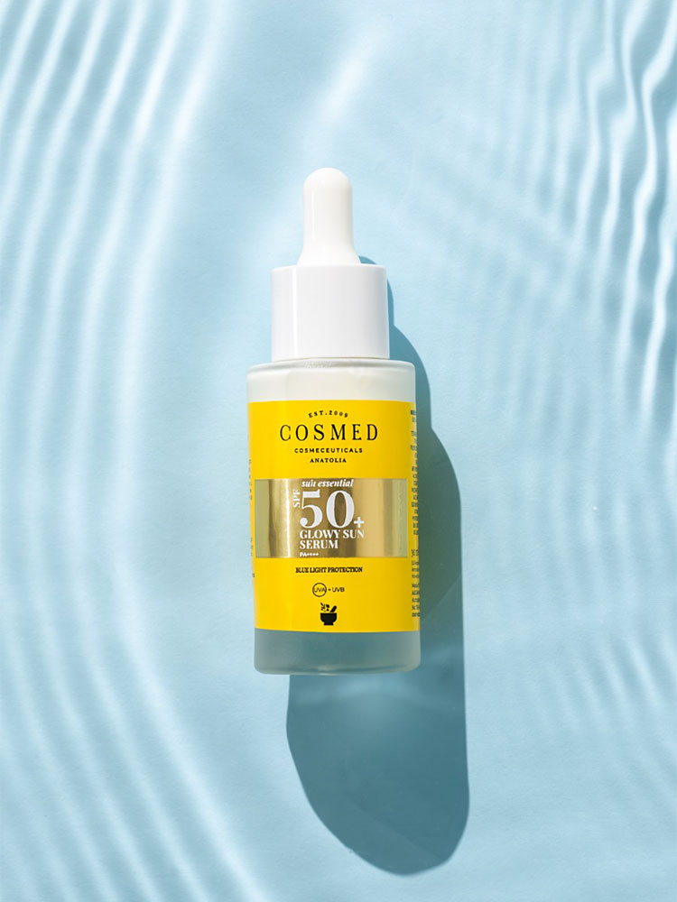 Güneş Koruyucu SPF50 Sun Serum- Glowy Sun Serum  Makyaj Altı - SPF50+ SUN ESSENTIAL GLOWY SUN SERUM